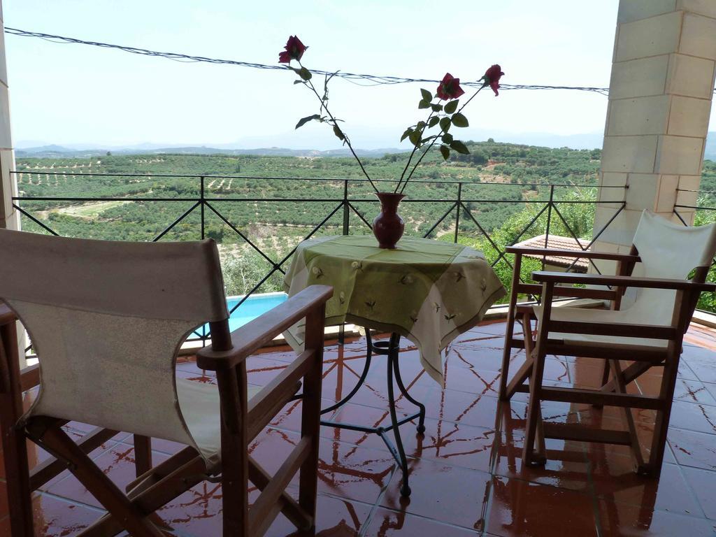 The Garden Villas Maleme  Ruang foto