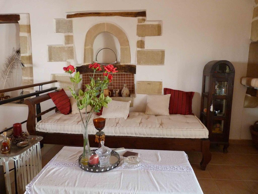 The Garden Villas Maleme  Ruang foto