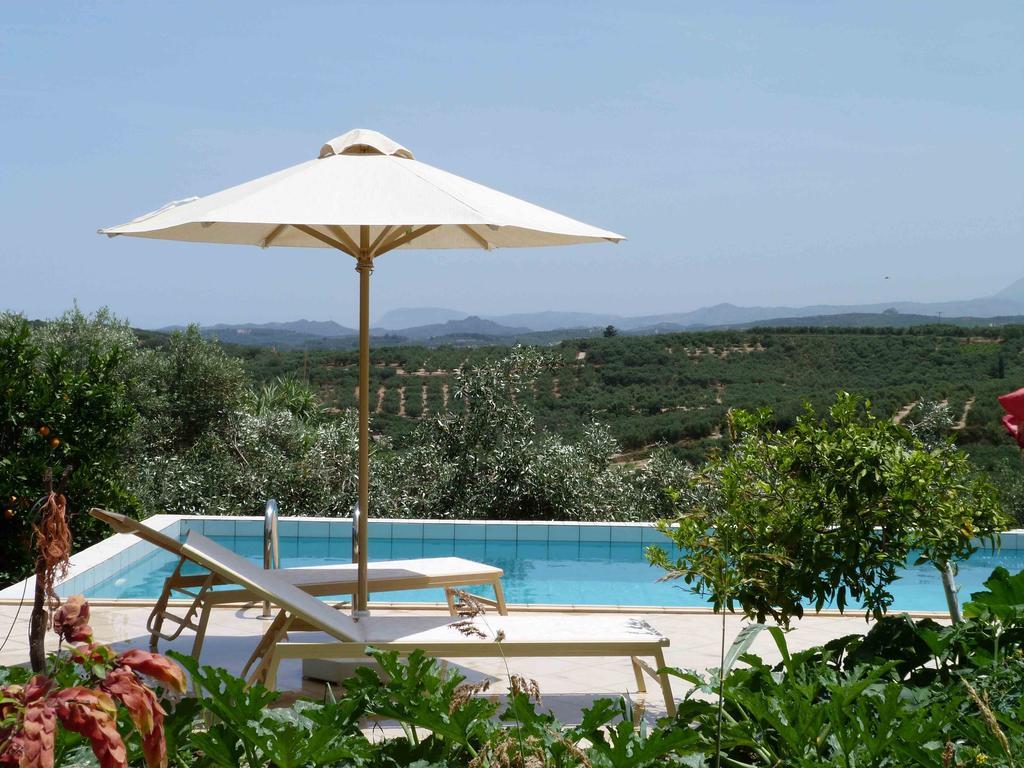 The Garden Villas Maleme  Bagian luar foto