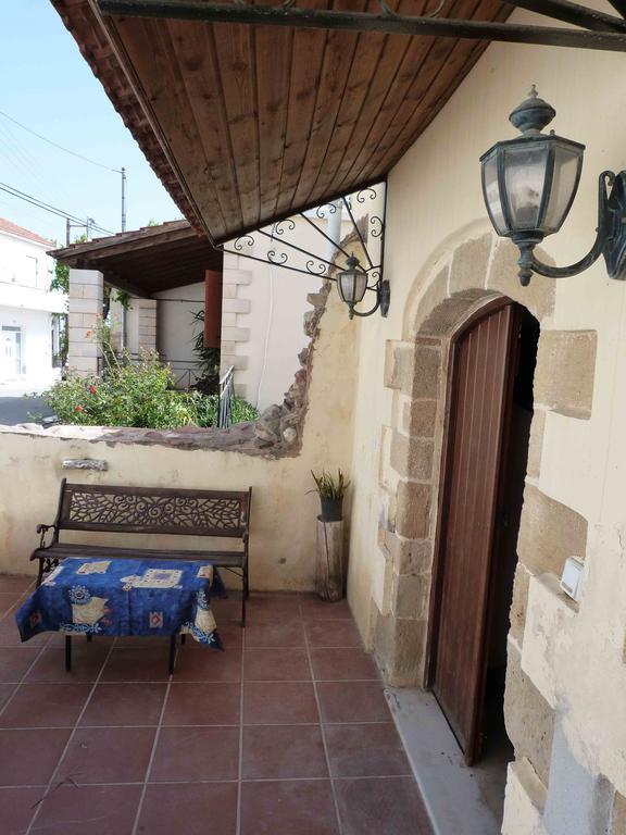 The Garden Villas Maleme  Bagian luar foto