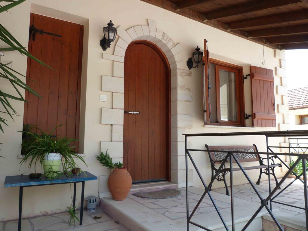 The Garden Villas Maleme  Ruang foto