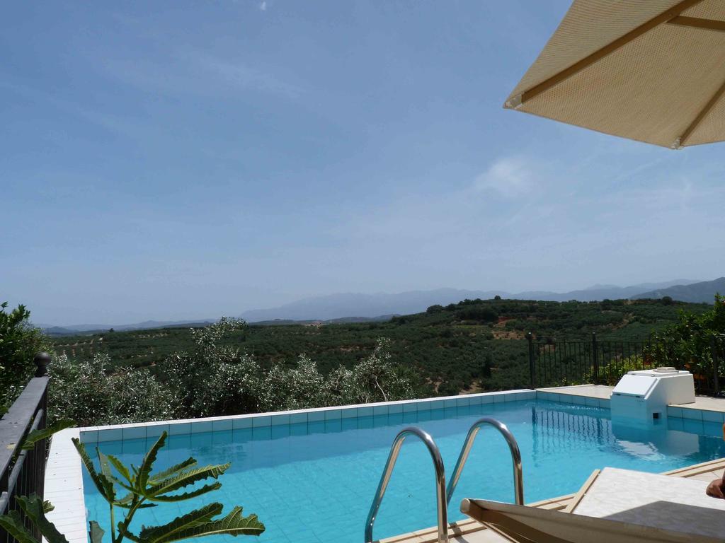 The Garden Villas Maleme  Bagian luar foto